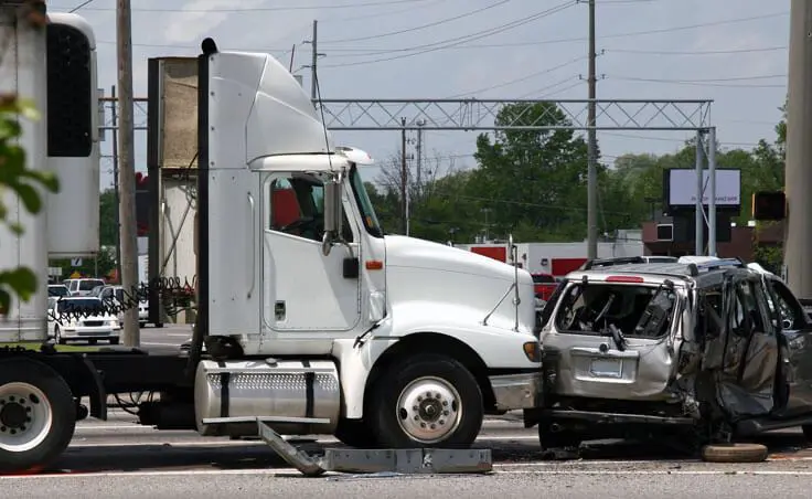 How to Find the Best Truck Accident Lawyer Near Me in 2025?