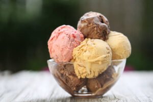 Understanding How An Ice Cream Machine Works in Food Service