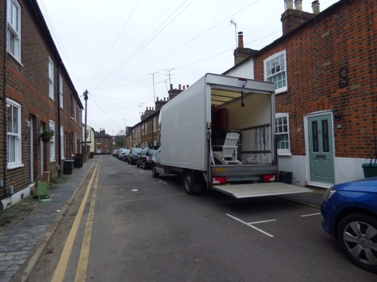 Removals Hertford: How To Coordinate Your Move Around Wednesday Market Days