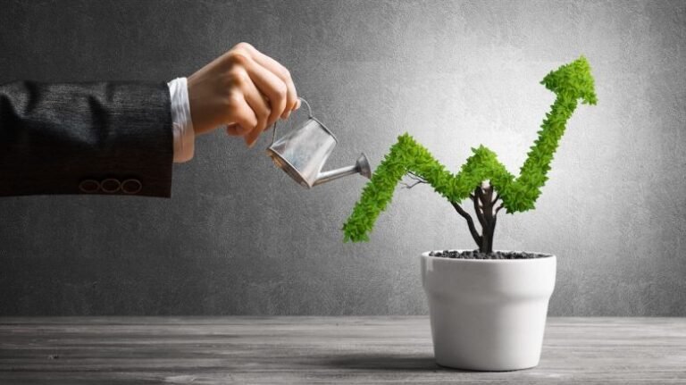 Diamond or Gold: Which Is A Good Investment Choice in 2026 | Financial Insight