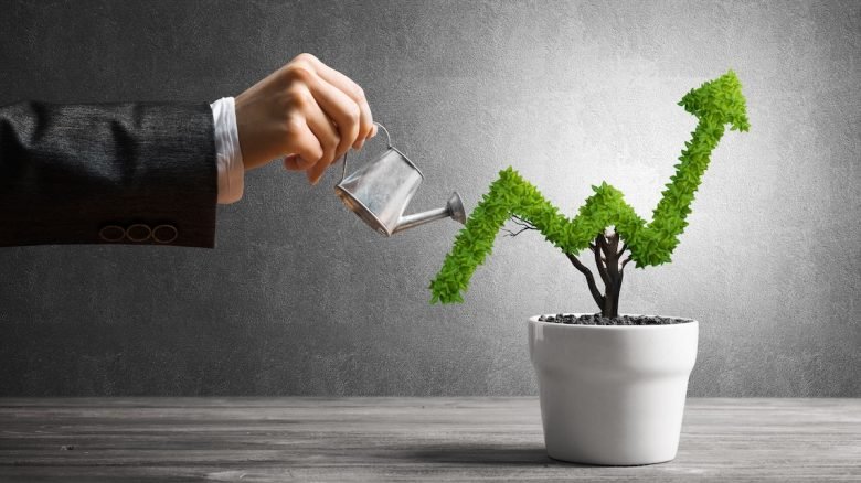 Diamond or Gold: Which Is A Good Investment Choice in 2026 | Financial Insight